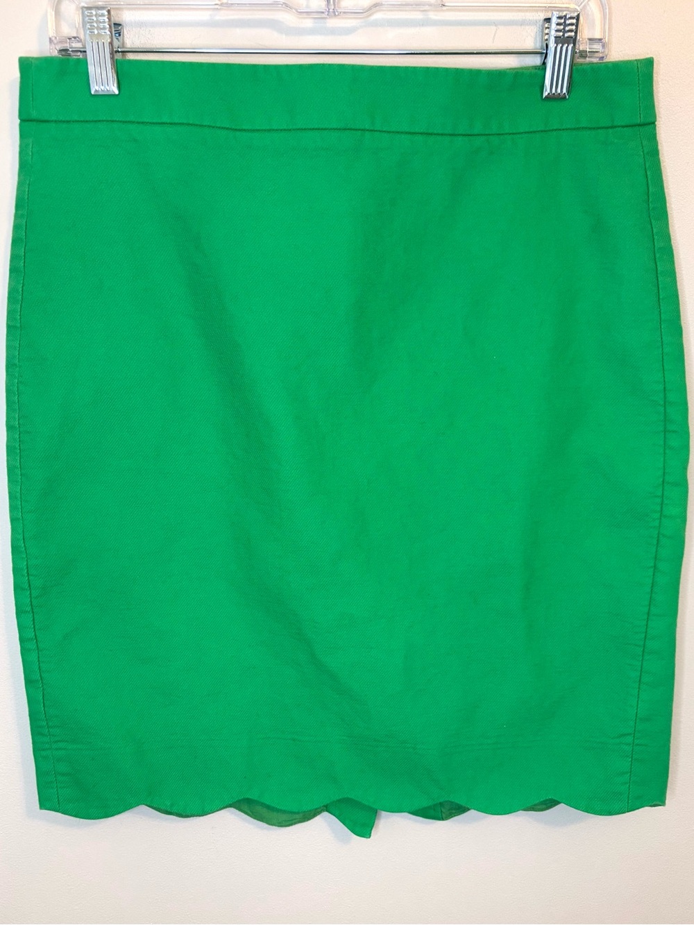 J.Crew Green Scalloped Hem Pencil Skirt Size 6 Cotton Knee Length